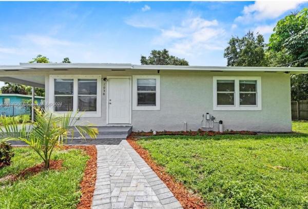 Lake Avenue, 1030 Carver Ave, West Palm Beach, Florida 33401, image 3