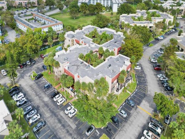 Gardens Of Kendall South, 10835 SW 112th Ave #117, Kendall, Florida 33176, image 3
