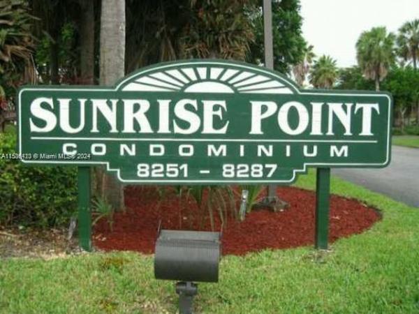 Sunrise Point, 8277 SW 128th St #212, Pinecrest, Florida 33156, image 1
