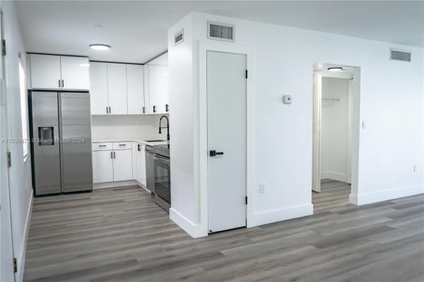 Sunrise Point, 8277 SW 128 St #212, Pinecrest, Florida 33156, image 3