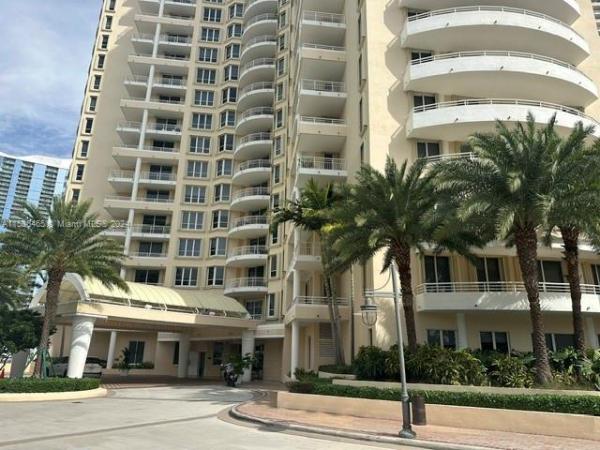 One Tequesta Point, 888 Brickell Key Dr #809, Miami, Florida 33131, image 1