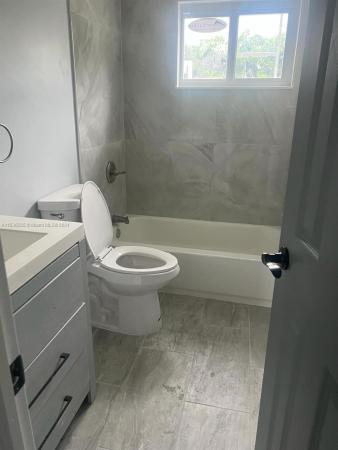 High House, 3051 NW 184th St, Miami Gardens, Florida 33056, image 2