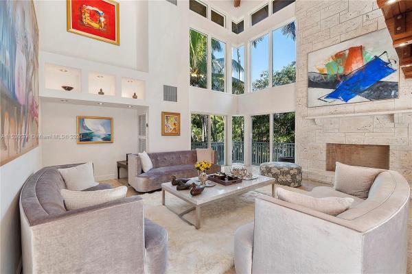 Cocoplum, 7125 W Lago Dr, Coral Gables, Florida 33143, image 1