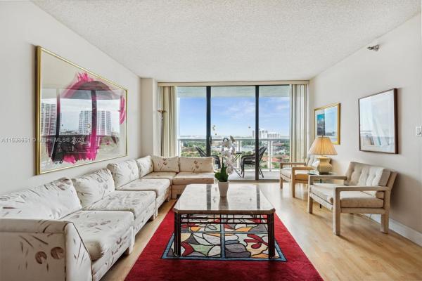 Waterview 1, 20505 E Country Club Dr #1532, Aventura, Florida 33180, image 2