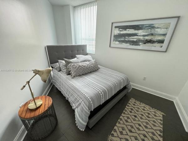 Cite On The Bay East, 2000 N Bayshore Dr #623, Miami, Florida 33137, image 1