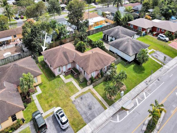 Point Royale, 18765-67 SW 100th Ave, Cutler Bay, Florida 33157, image 3