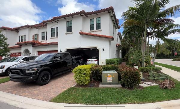 The Grove At Raintree, 1423 SW 115th Ave, Pembroke Pines, Florida 33025, image 1