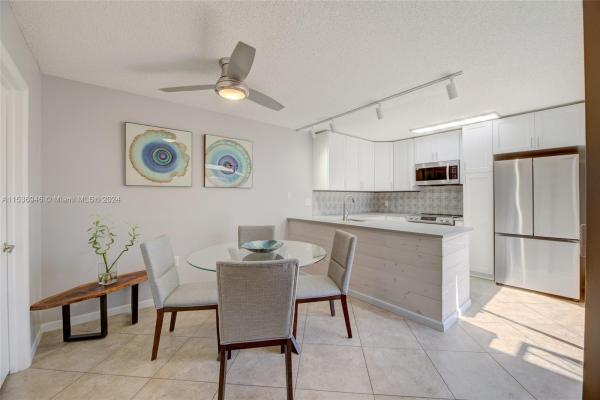 Heritage Village Of Palm Beach Lakes, 7728 77th Way, West Palm Beach, Florida 33407, image 3