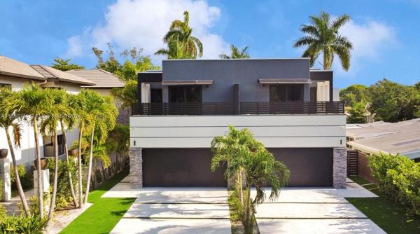 Croissant Park River, 811 SW 10th St, Fort Lauderdale, Florida 33315, image 1