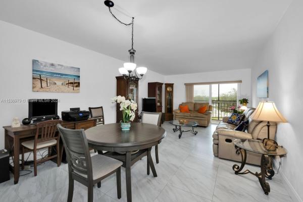 Ramblewood, 13715 Kendale Lakes Cir #PH-A1, Kendale Lakes, Florida 33183, image 1