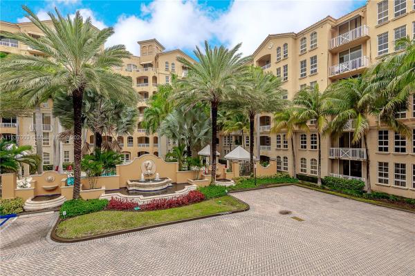 Alaqua, 3001 NE 185th St #228, Aventura, Florida 33180, image 1