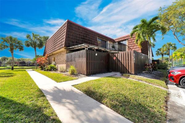 The Lakes At Boca Rio, 8181 Boca Rio Dr #8181, Boca Raton, Florida 33433, image 1