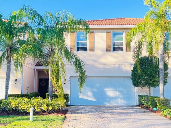 Azura Townhouses, 6467 Azura Lake Rd, Lake Worth Beach, Florida 33463, image 1