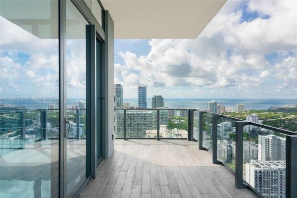 Rise Brickell City Centre, 88 SW 7th St #4001, Miami, Florida 33130, image 3