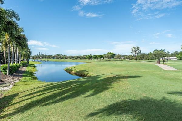 Lago Mar East Lodge, 400 NW 127th Ave #16, Plantation, Florida 33325, image 3