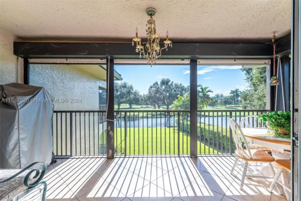 Lago Mar East Lodge, 400 NW 127th Ave #16, Plantation, Florida 33325, image 1