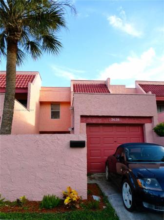 Wimbledon, 5638 NW 16th St #11, Lauderhill, Florida 33313, image 3