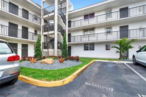 El Conquistador, 14175 SW 87th St #C-207, Kendale Lakes, Florida 33183, image 1