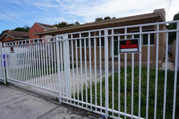 Allapattah Manors, 1484 NW 32nd St, Miami, Florida 33142, image 3