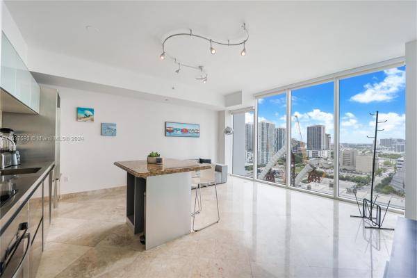 Ten Museum Park Residential, 1040 Biscayne Blvd #1805, Miami, Florida 33132, image 1