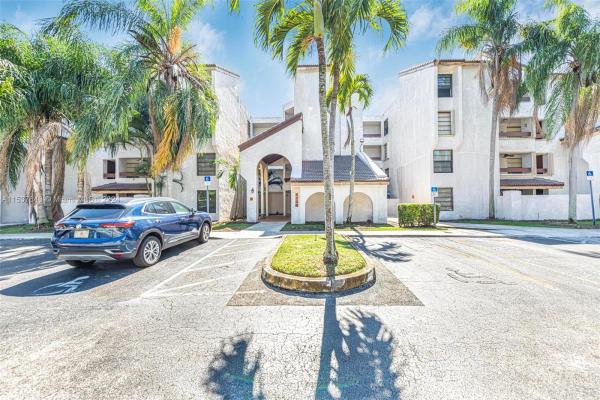 Kenland Pointe, 9140 SW 123rd Ct #308, The Crossings, Florida 33186, image 1