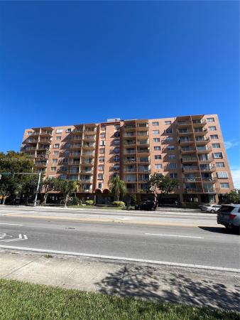 3 Horizons South, 1465 NE 123rd St #716, North Miami, Florida 33161, image 1