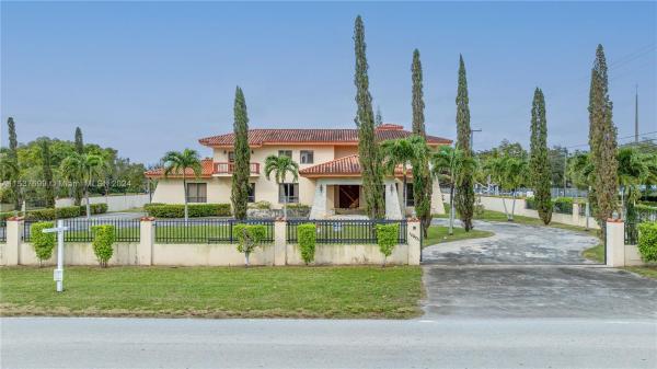Miller Drive Estates, 10201 SW 64th St, Sunset, Florida 33173, image 1