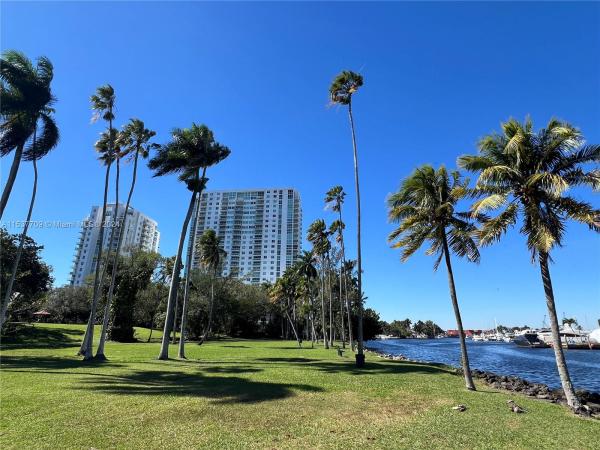 Terrazas Riverpark Village, 1871 NW S River Dr #1202, Miami, Florida 33125, image 2