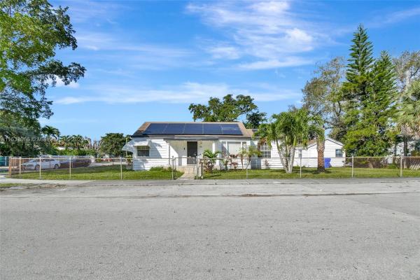 Hildamere, 6000 NW 9th Ave, Miami, Florida 33127, image 2