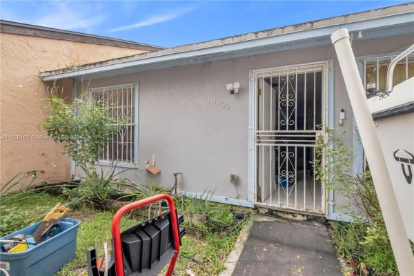 Kings Gardens, 18902 NW 46th Ave #18902, Miami Gardens, Florida 33055, image 1