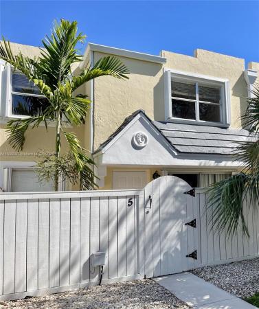 Gables Point, 4530 SW 68th Ct Cir #35-6, Glenvar Heights, Florida 33155, image 3