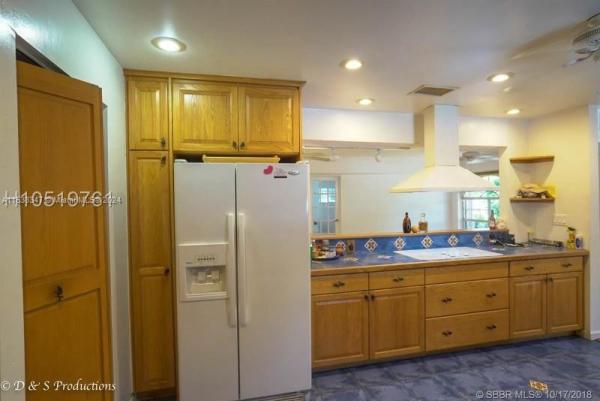 Hollywood Lakes, 1611 Jackson St, Hollywood, Florida 33020, image 3