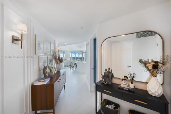 Parque Towers, 300 Sunny Isles Blvd #4-808, Sunny Isles Beach, Florida 33160, image 3