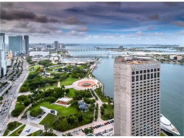 One Miami West, 325 S Biscayne Blvd #UPH22, Miami, Florida 33131, image 1