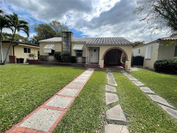 Coral Estates, 720 Madeira Ave, Coral Gables, Florida 33134, image 1