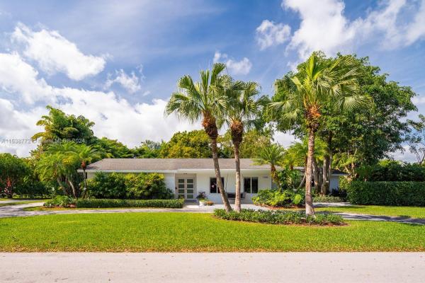 Garden Manor, 13840 SW 73rd Ave, Palmetto Bay, Florida 33158, image 2