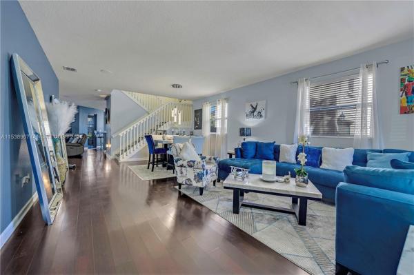 Silver Palms East, 24084 SW 113th Path, Princeton, Florida 33032, image 2