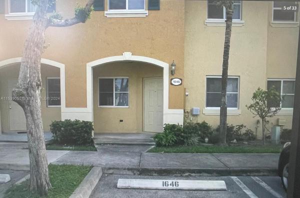 Venetia Groves, 1646 SE 31st Ct #1646, Homestead, Florida 33035, image 1