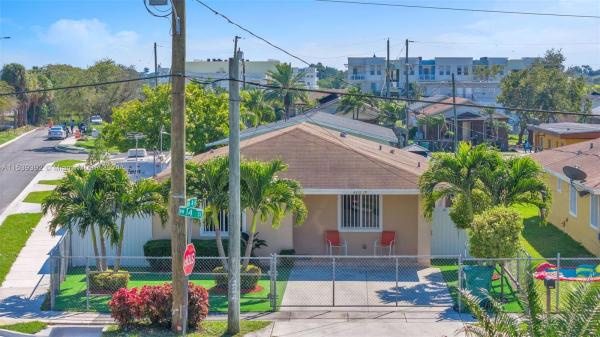 Washington Park, 405 NW 14th St, Florida City, Florida 33034, image 1