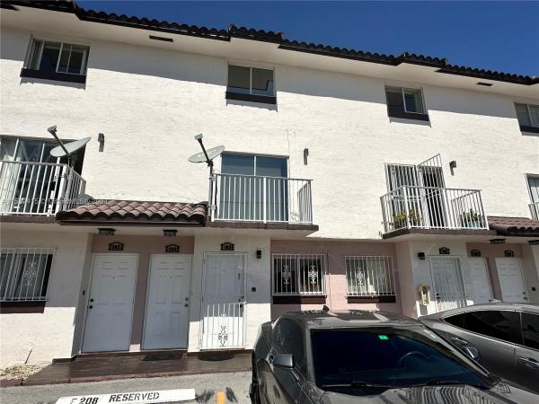 Trail Heights Gardens, 1100 SW 104th Ct #E-103, University Park, Florida 33174, image 1