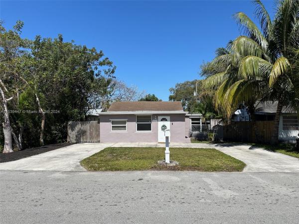 Hollywood Beach Heights, 6129 Call St, Hollywood, Florida 33024, image 1