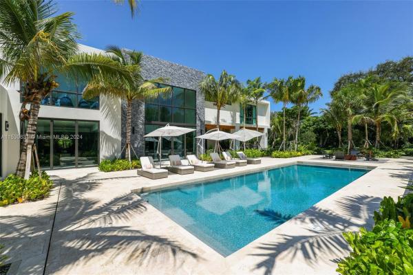Town & Ranch Estates, 5840 Moss Ranch Rd, Pinecrest, Florida 33156, image 3