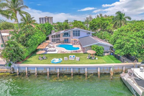 Keystone Island, 13255 Biscayne Bay Dr, North Miami, Florida 33181, image 1