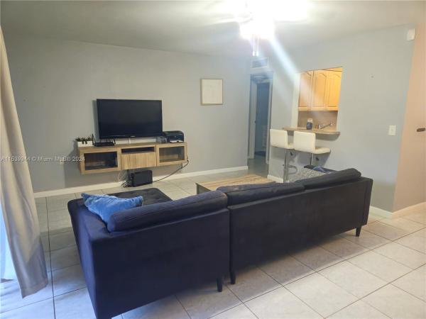 Kendall Acres, 10385 N Kendall Dr #P4, Kendall, Florida 33176, image 1