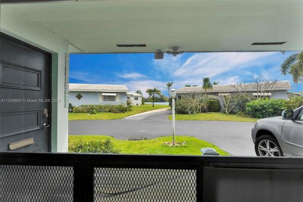 Sheridan Lakes Houses, 3121 Byron Cir #132, Hollywood, Florida 33021, image 2