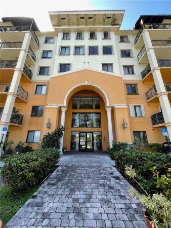 Keystone Courts, 9300 Fontainebleau Blvd #E504, Fountainebleau, Florida 33172, image 1