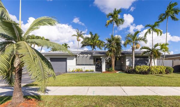 Winston Park, 7223 SW 134th Pl, Kendale Lakes, Florida 33183, image 1
