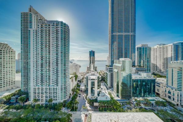 1010 Brickell, 1010 Brickell Ave #2501, Miami, Florida 33131, image 3