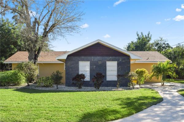 Loxahatchee Groves, 13976 N 23rd Ct N, Loxahatchee, Florida 33470, image 1