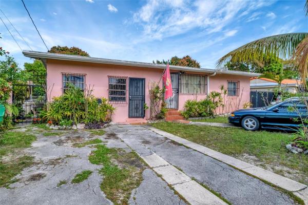 Eugenia Groves Park, 3425 SW 13th St, Miami, Florida 33145, image 1